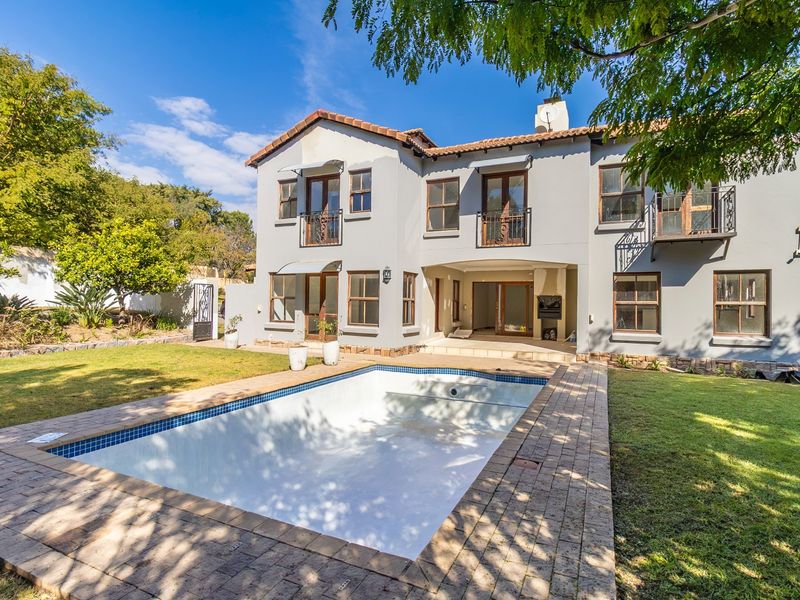Pristine Family Living in Royal Kyalami Country Estate | 4 Bedrooms | 3.5 Bathrooms | Sparkling Pool - Photo 3