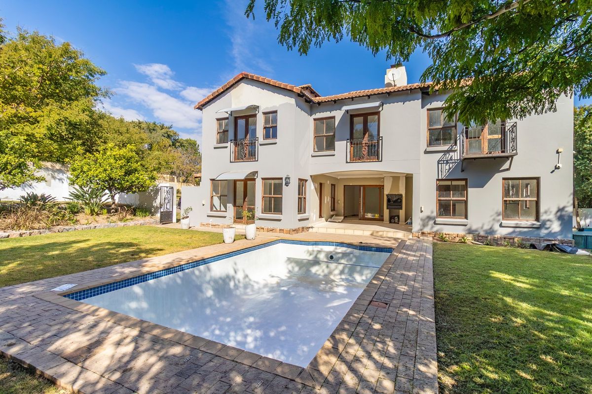 Pristine Family Living in Royal Kyalami Country Estate | 4 Bedrooms | 3.5 Bathrooms | Sparkling Pool - Photo 3