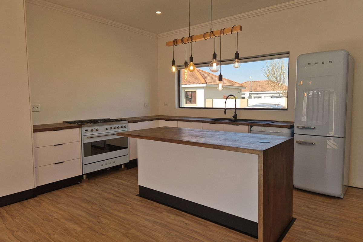 House For Sale in Waterberry Estate, Potchefstroom, North West - Photo 3