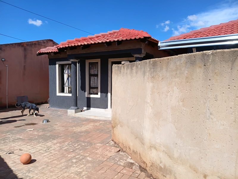House For Sale in Protea Glen, Soweto - Photo 8