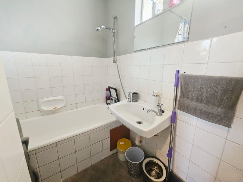 Apartment For Sale in Glenwood, Durban, KwaZulu-Natal - Photo 10