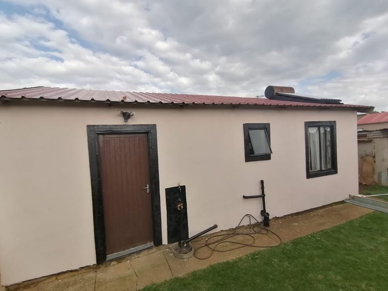House For Sale in Kanana Park - Photo 6
