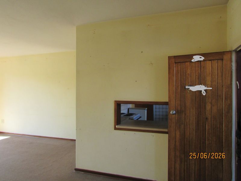 Townhouse For Sale in Erasmus, Bronkhorstspruit - Photo 7