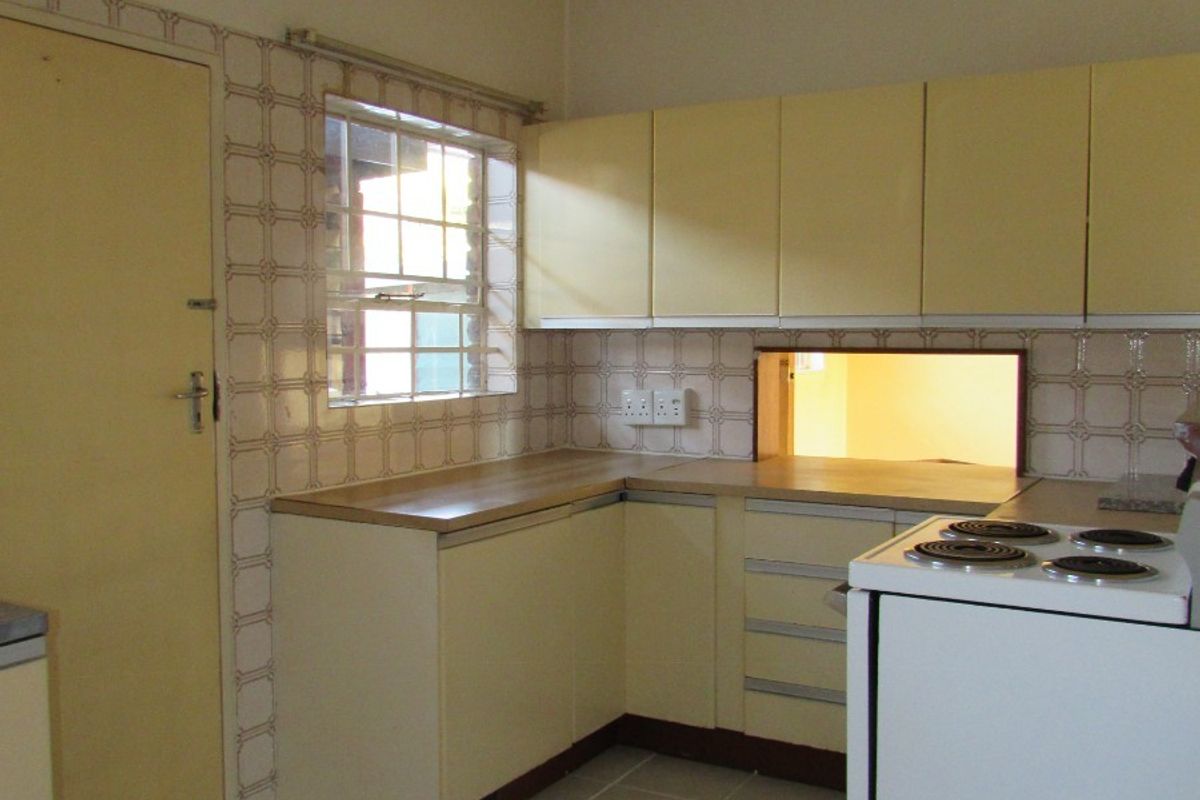 Townhouse For Sale in Erasmus, Bronkhorstspruit - Photo 4