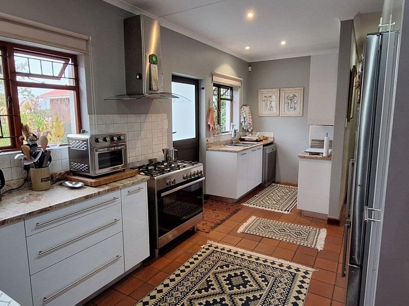 House For Sale in Riversdale - Photo 10