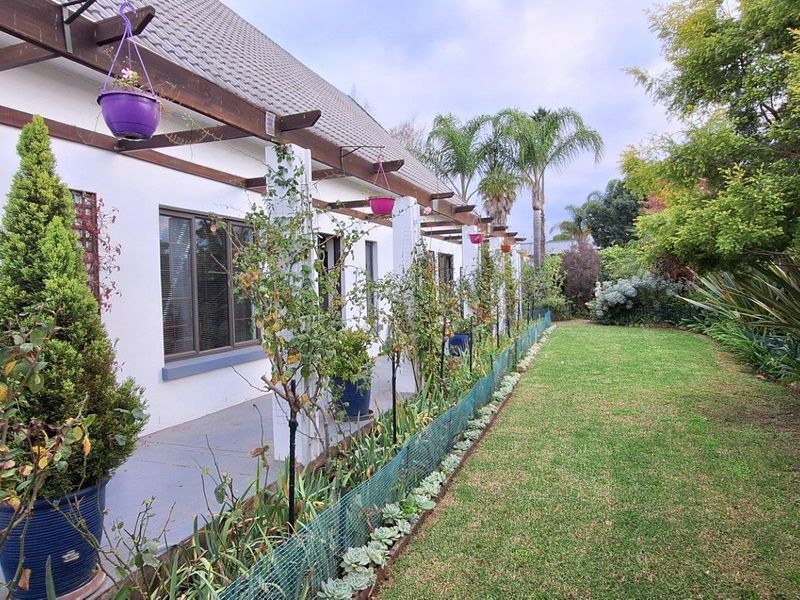 House For Sale in Riversdale - Photo 3