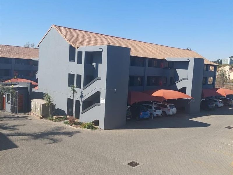 2 Bedroom ,1 Bathroom Apartment for Sale in Midrand - Photo 10