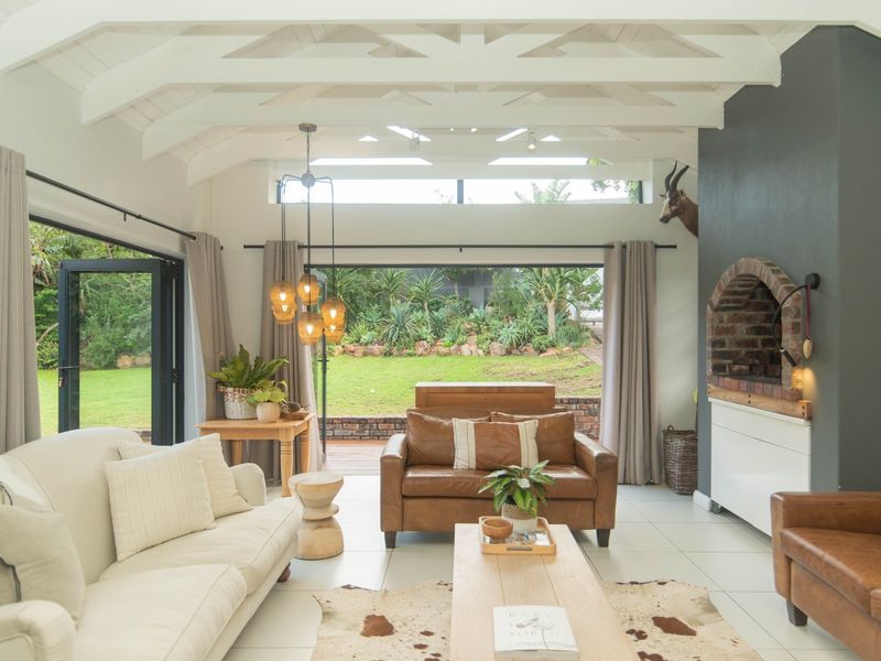 Gorgeous 3 Bedroom Home with Flat in Linkside - Photo 4