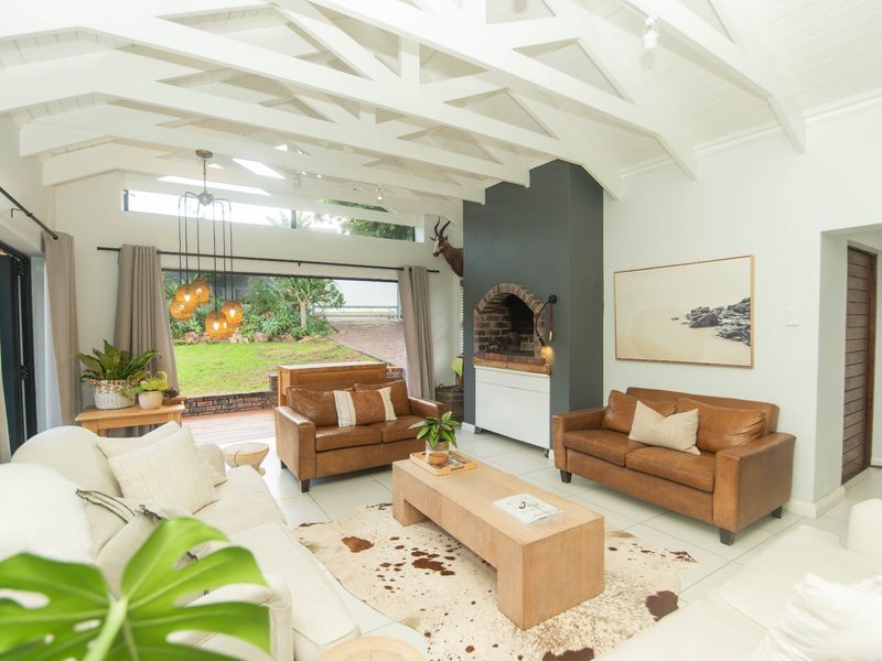 Gorgeous 3 Bedroom Home with Flat in Linkside - Photo 6