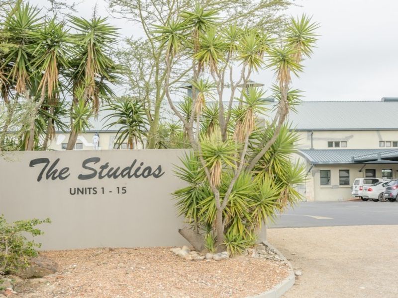 Industrial Warehouse To Let in Durbanville Hills - Photo 7