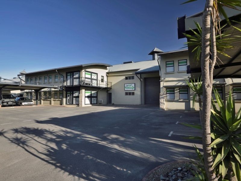 Industrial Warehouse To Let in Durbanville Hills - Photo 9