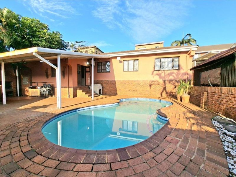 House For Sale in Ocean view, Bluff