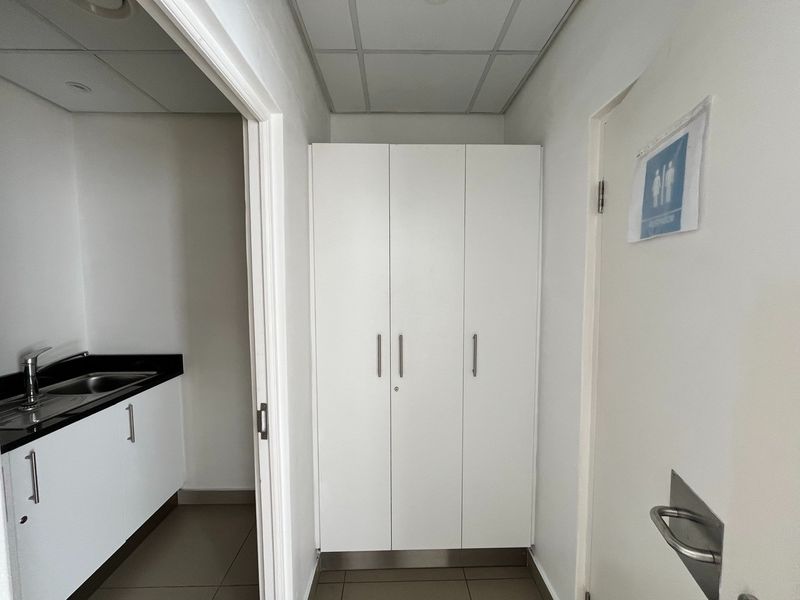 Warehouse To Rent in Brackengate, Brackenfell - Photo 8