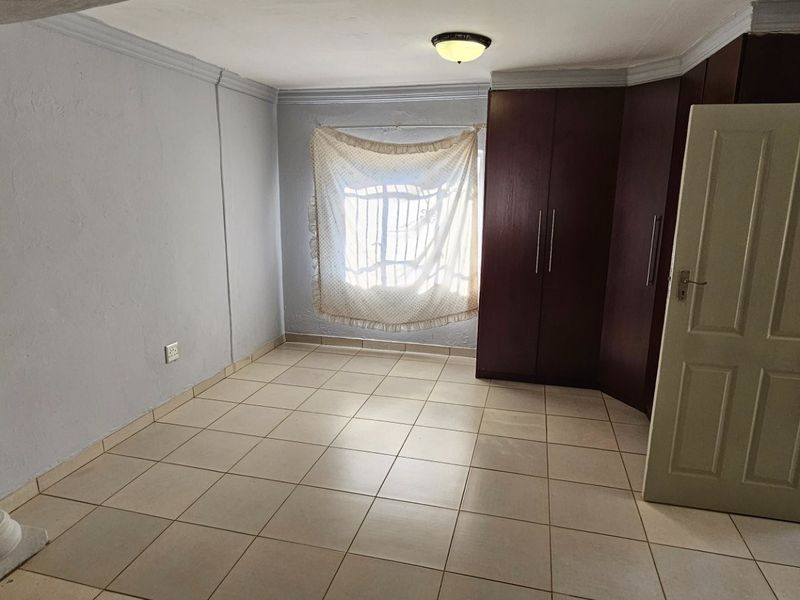 Apartment To Rent in Silverton, Pretoria - Photo 7