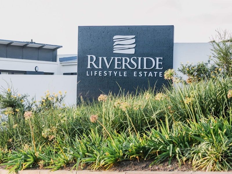 Riverside Lifestyle Estate - 2-bedroom, 2-bathroom apartment - Photo 1