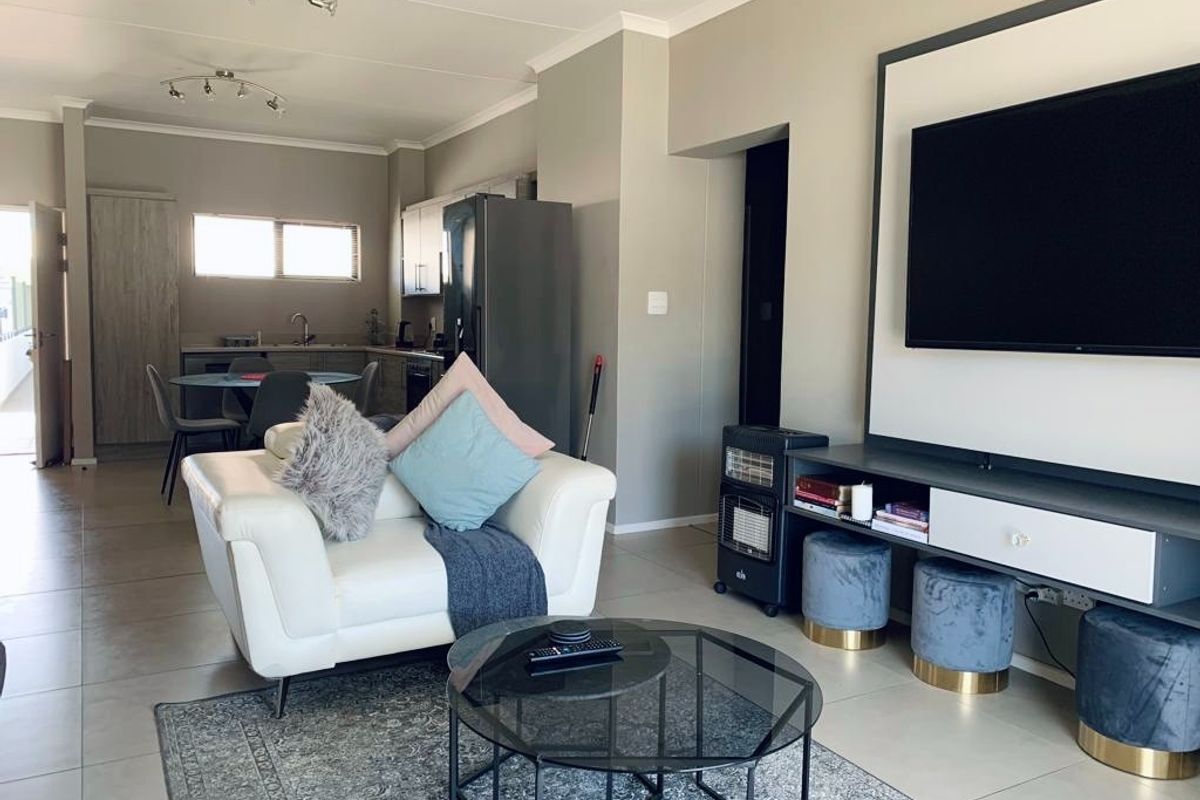 Riverside Lifestyle Estate - 2-bedroom, 2-bathroom apartment - Photo 5