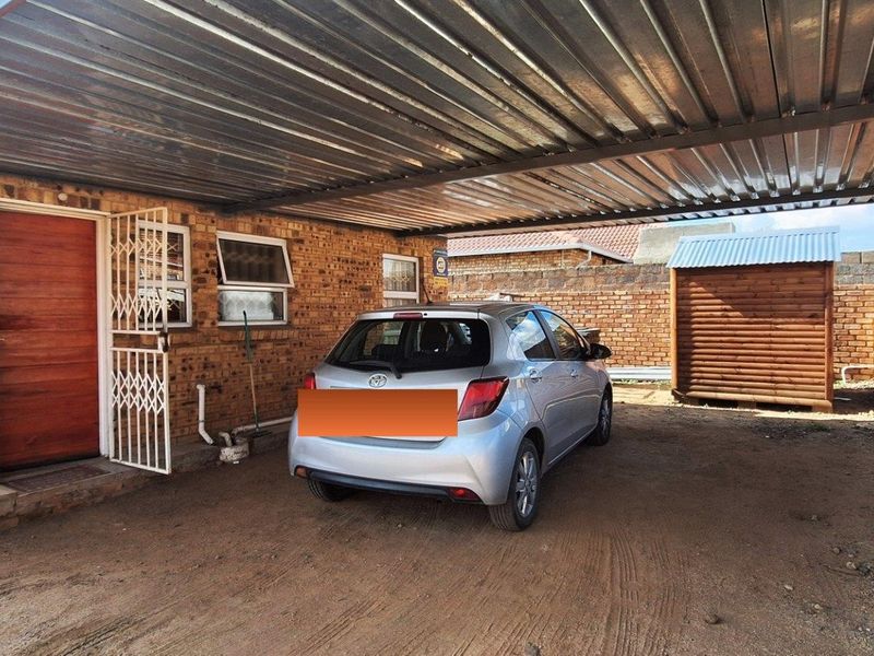 House For Sale in Modderbee, Benoni - Photo 10