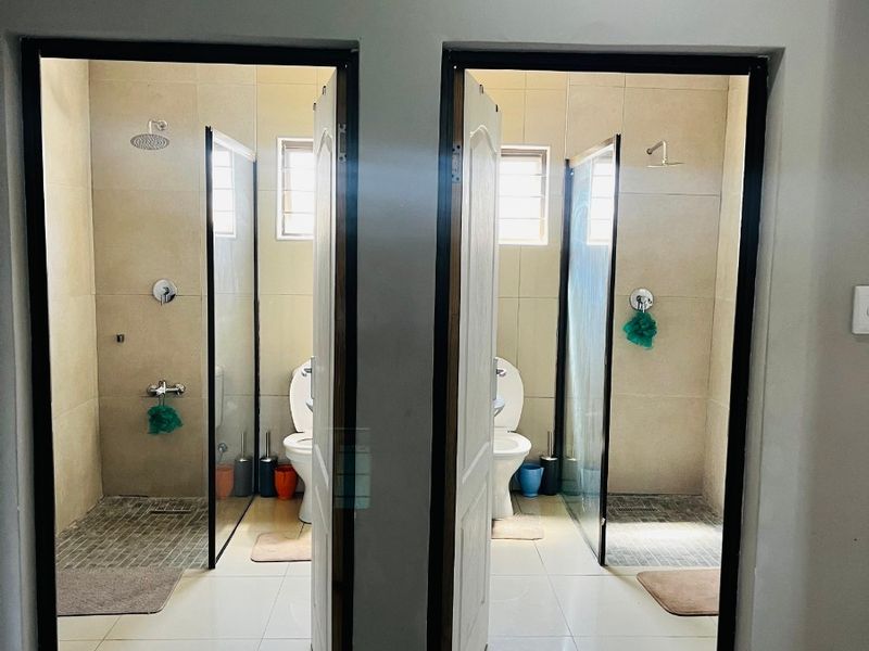 6 Bedroom House for Sale in Umngazana, Port St Johns - Photo 10