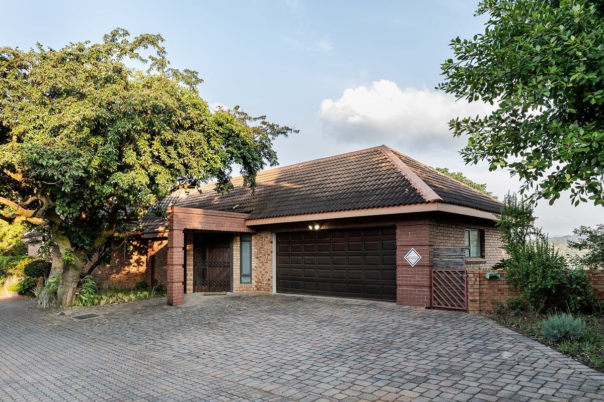 Step into your own piece of paradise full title home in a Secure Estate in Nelspruit Ext 14 - Photo 5