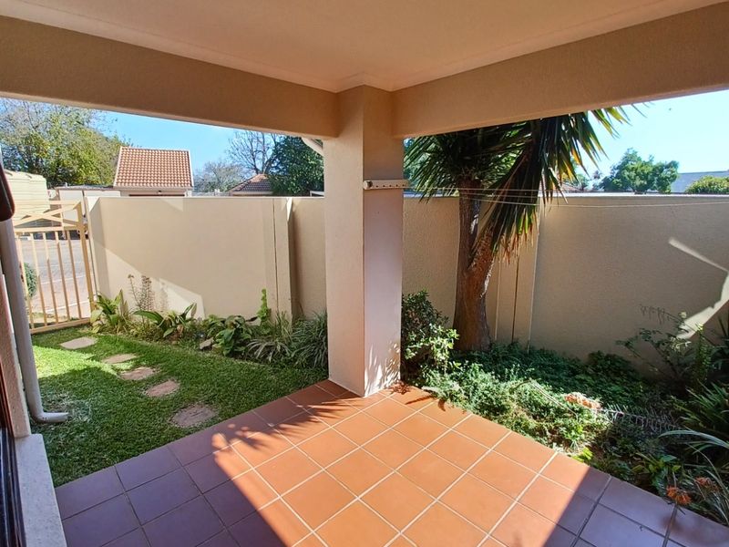 1 Bed / 1 Bath Ground Floor Apartment To Rent in Glen Atholl, Sandton - Photo 6