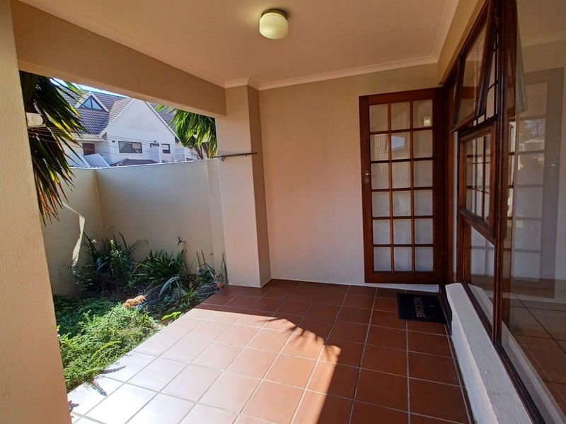 1 Bed / 1 Bath Ground Floor Apartment To Rent in Glen Atholl, Sandton - Photo 5