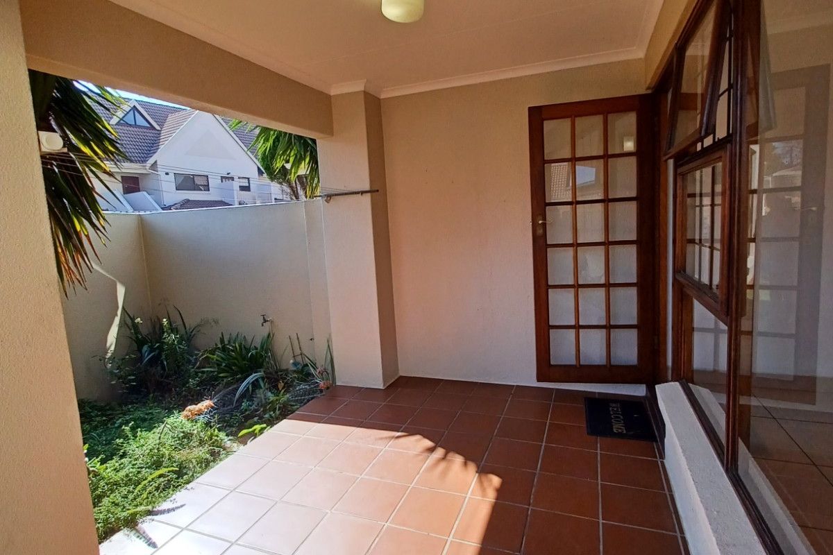 1 Bed / 1 Bath Ground Floor Apartment To Rent in Glen Atholl, Sandton - Photo 5