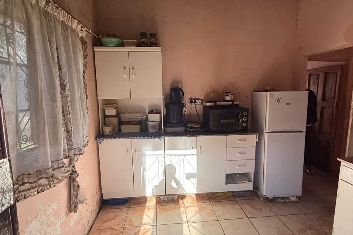 House For Sale in Umlazi D, Umlazi, KwaZulu Natal - Photo 4