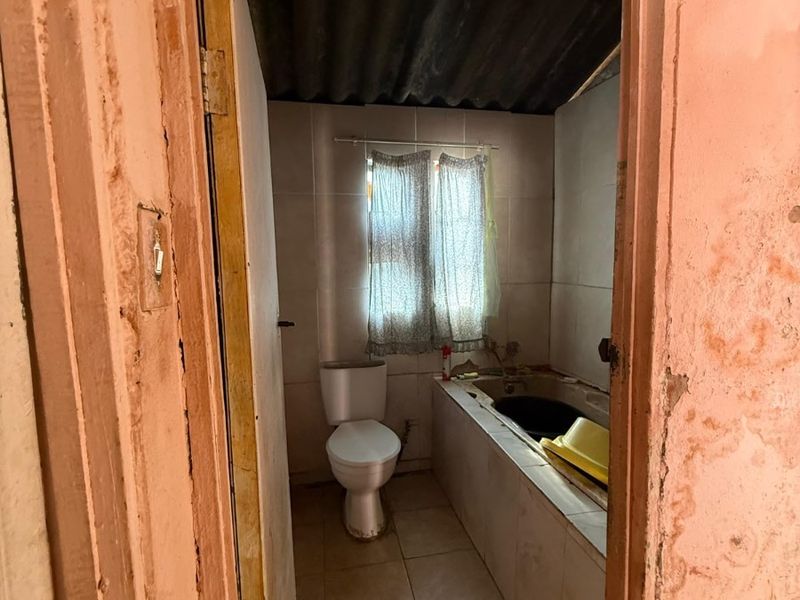 House For Sale in Umlazi D, Umlazi, KwaZulu Natal - Photo 8