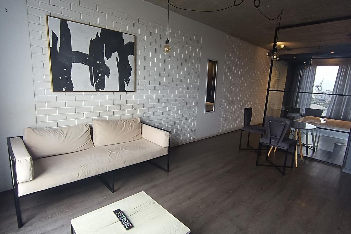 Modern Lock-Up-and-Go Living in the Heart of Woodstock - Photo 4