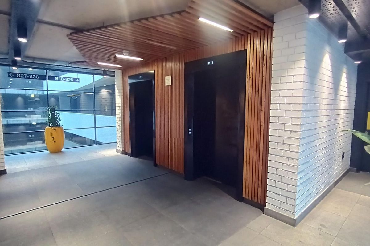 Modern Lock-Up-and-Go Living in the Heart of Woodstock - Photo 2