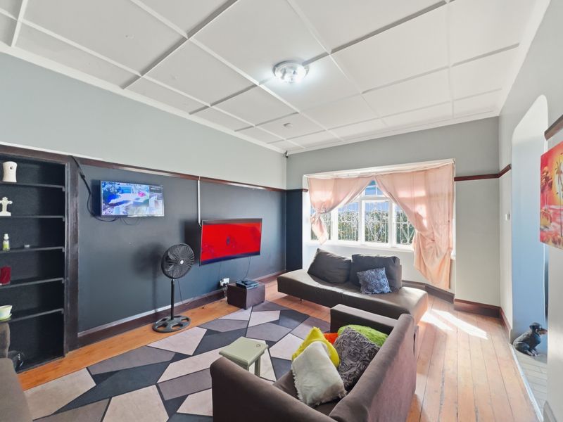 3 Bedroom House For Sale in Umbilo, Durban, KwaZulu-Natal - Photo 7