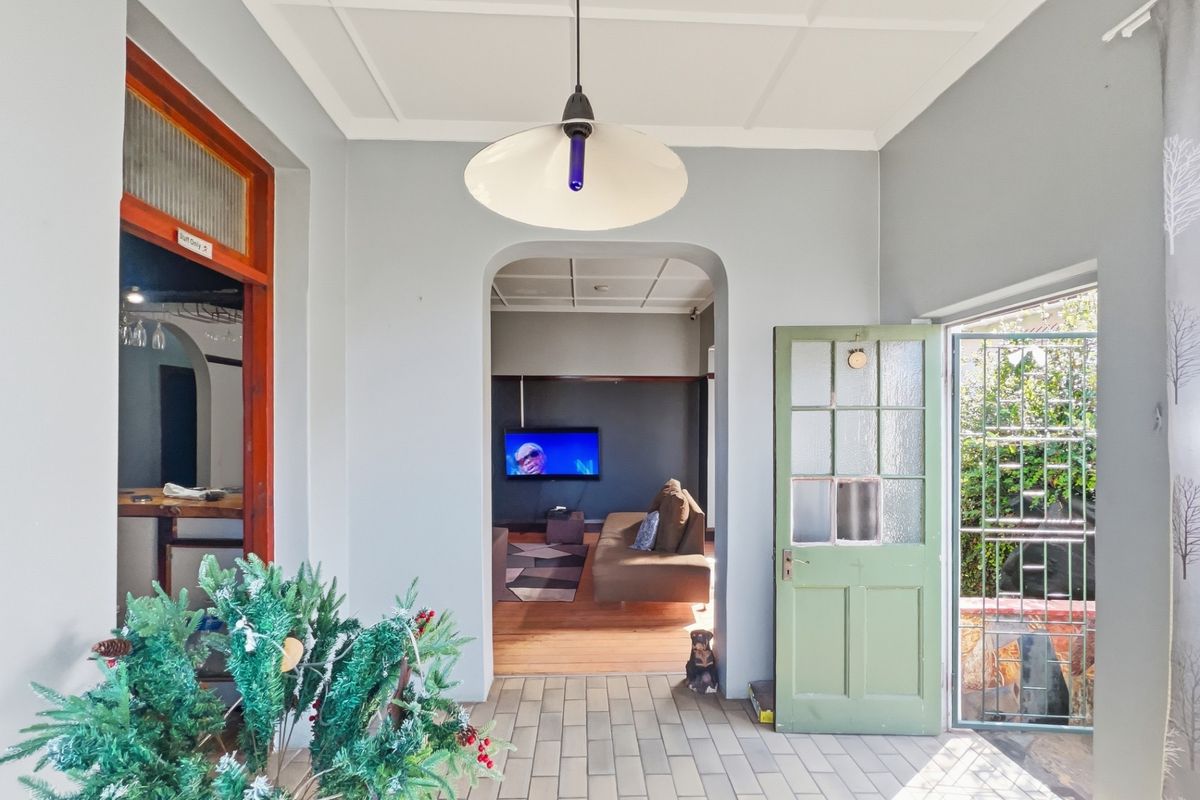 3 Bedroom House For Sale in Umbilo, Durban, KwaZulu-Natal - Photo 5