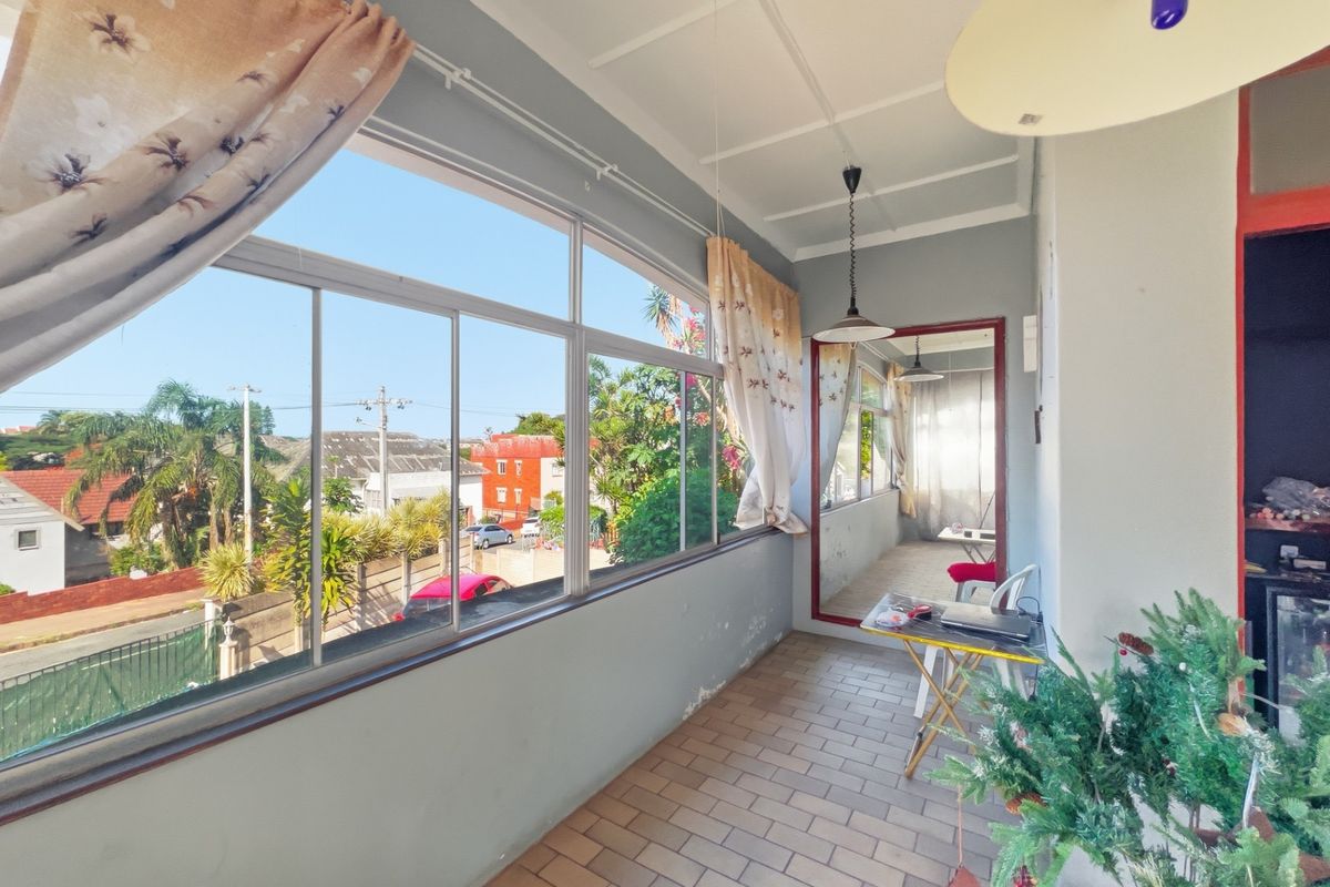 3 Bedroom House For Sale in Umbilo, Durban, KwaZulu-Natal - Photo 4