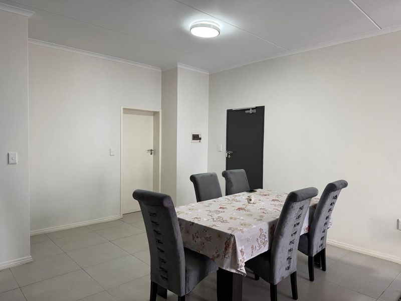 Apartment To Rent in Carlswald, Midrand - Photo 7