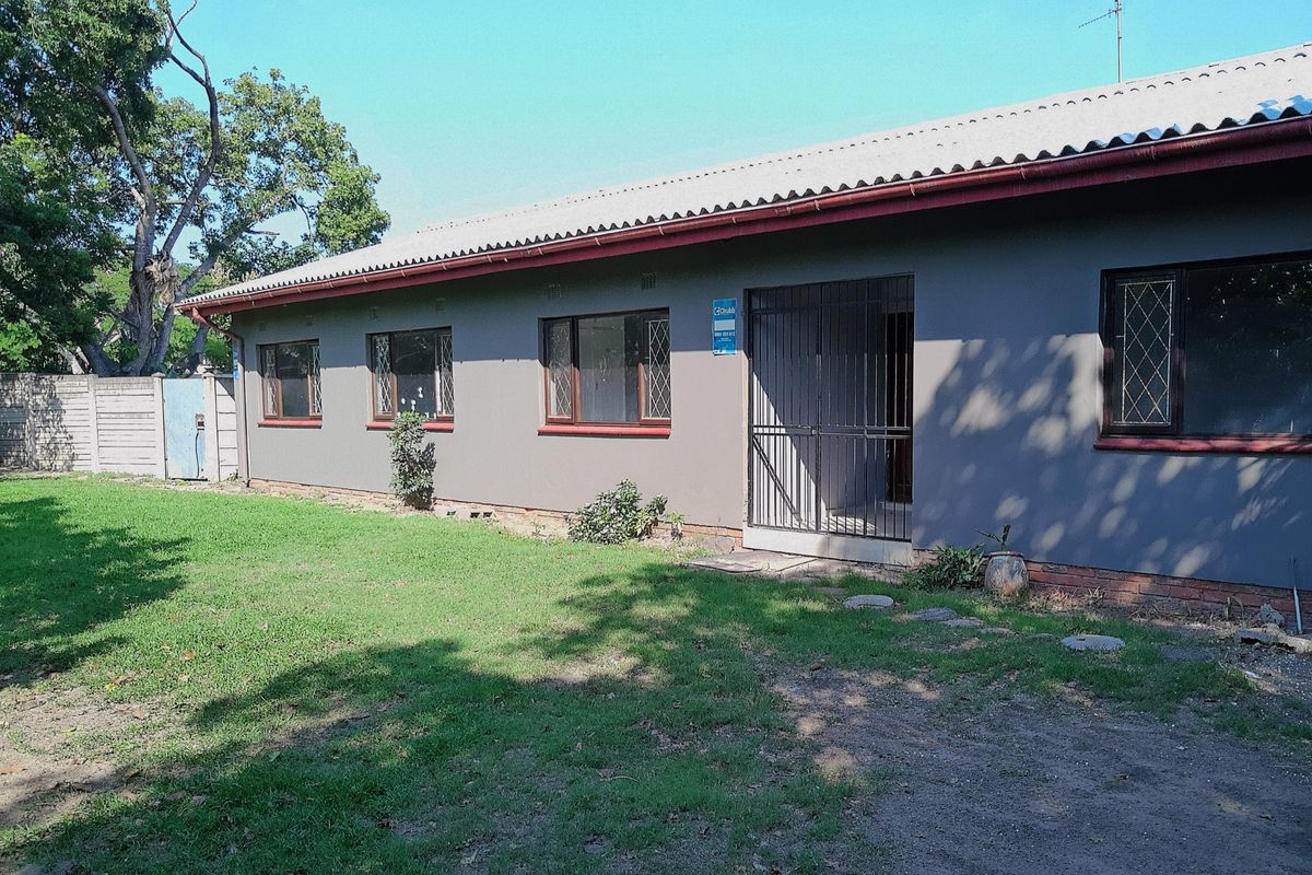 3 Bedroom House to rent Meer en See Richards Bay - Photo 2
