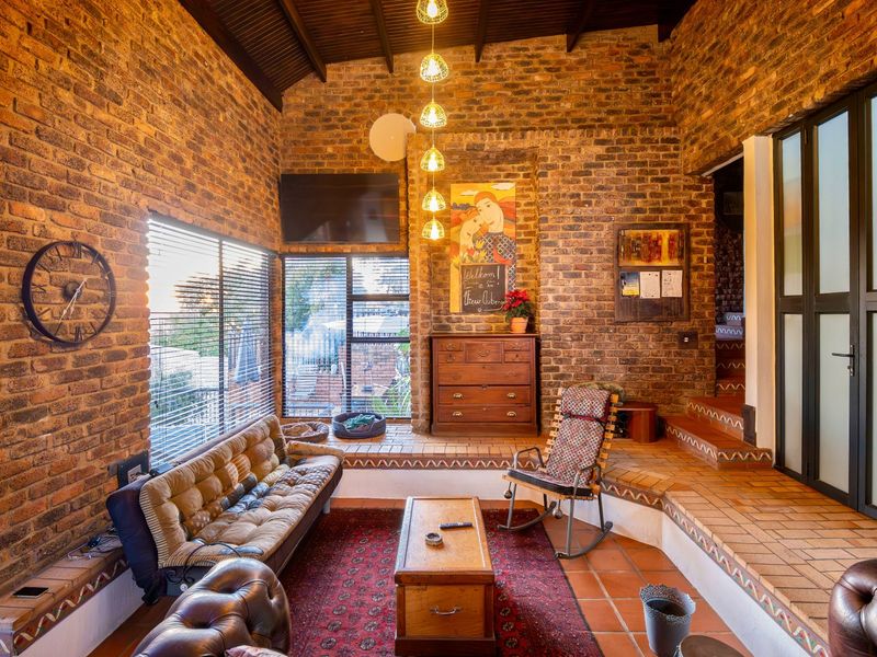 House For Sale in Waverley, Pretoria - Photo 7