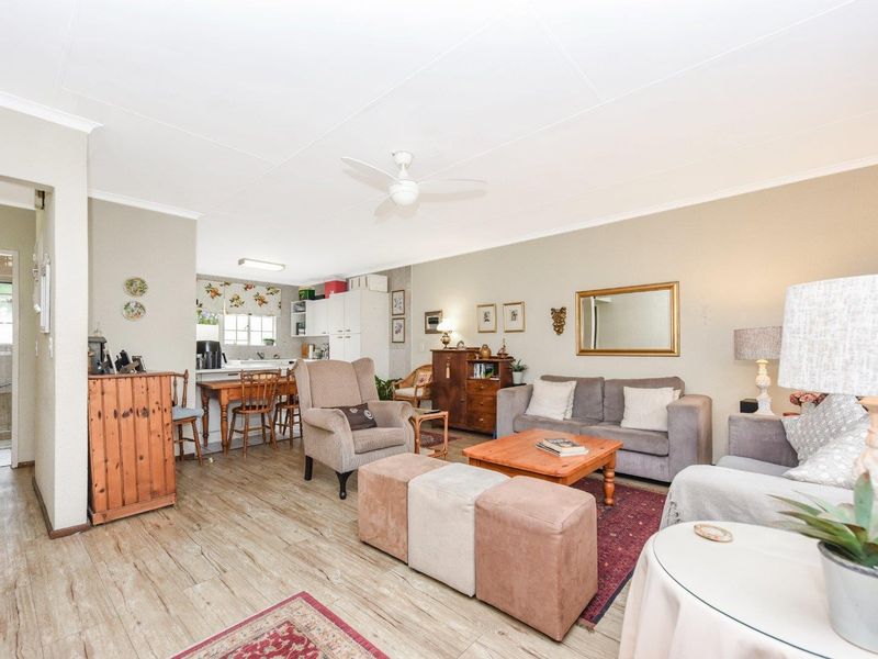 Apartment For Sale in Magaliessig, Sandton - Photo 10