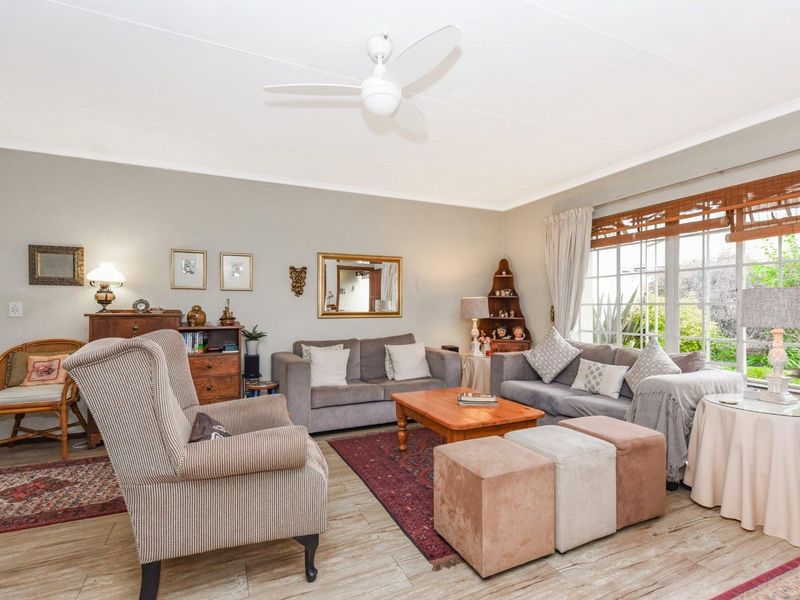 Apartment For Sale in Magaliessig, Sandton - Photo 8