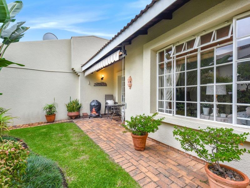 Apartment For Sale in Magaliessig, Sandton - Photo 7