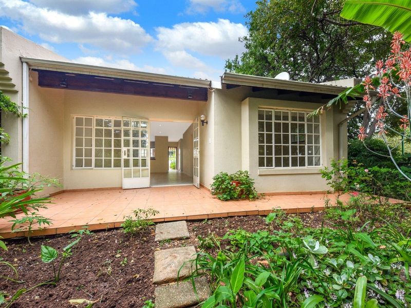 Apartment For Sale in Magaliessig, Sandton - Photo 5