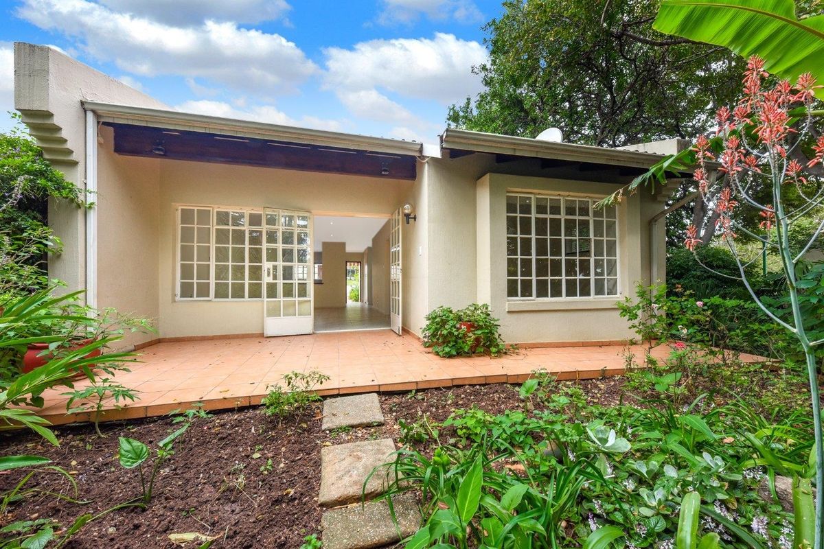Apartment For Sale in Magaliessig, Sandton - Photo 5