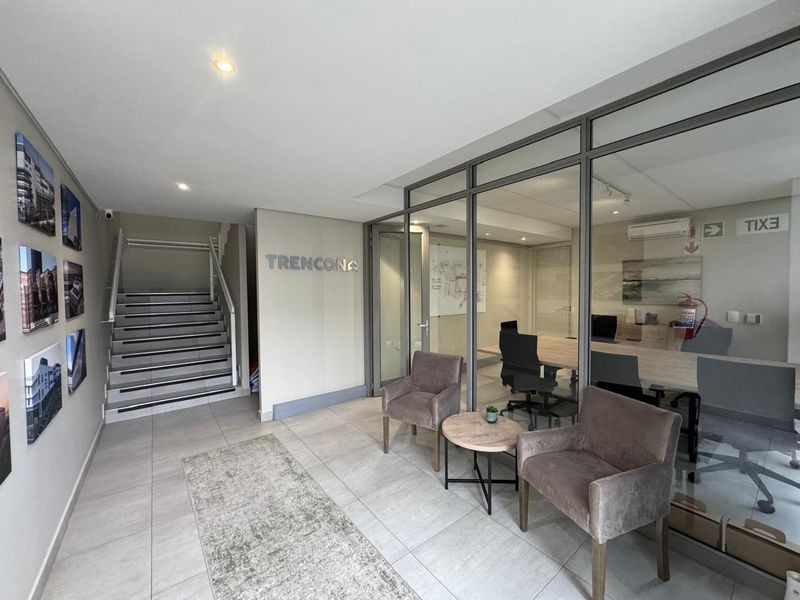 319m2 Warehouse To LET in The Reserve Business Park 4 - Photo 3
