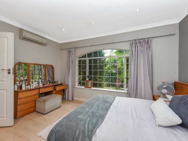 Townhouse For Sale in Sandton - Photo 10