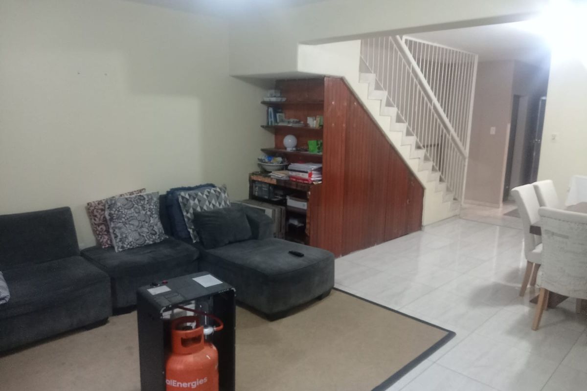 Apartment For Sale in Windsor East, Randburg - Photo 3
