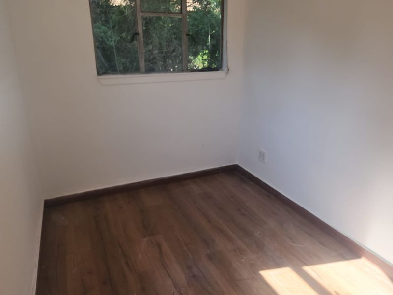 Cottage To Rent in Lyndhurst, Johannesburg - Photo 9