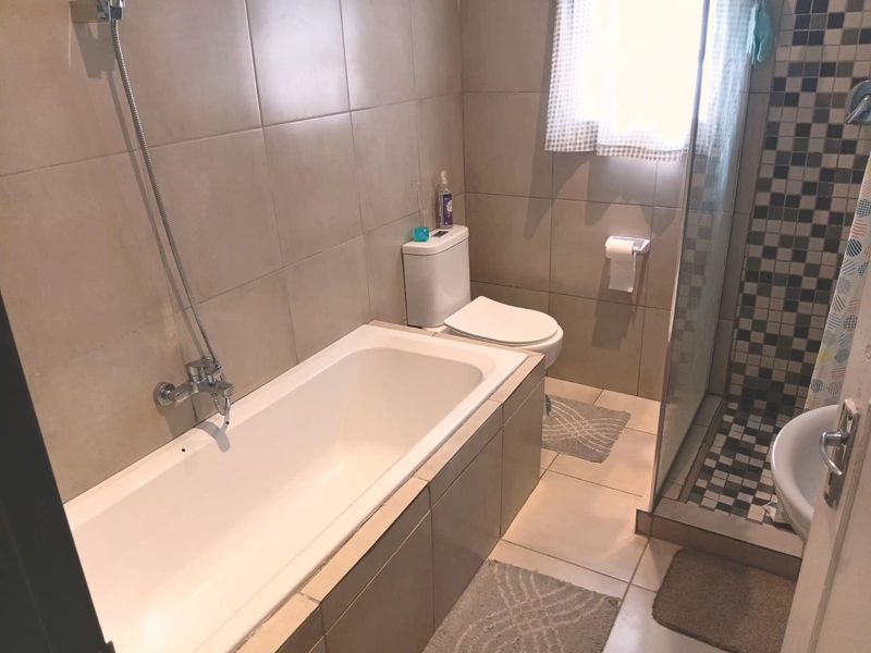 Cottage To Rent in Lyndhurst, Johannesburg - Photo 10