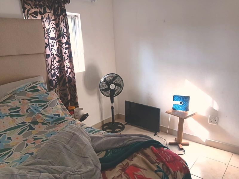 Cottage To Rent in Lyndhurst, Johannesburg - Photo 8