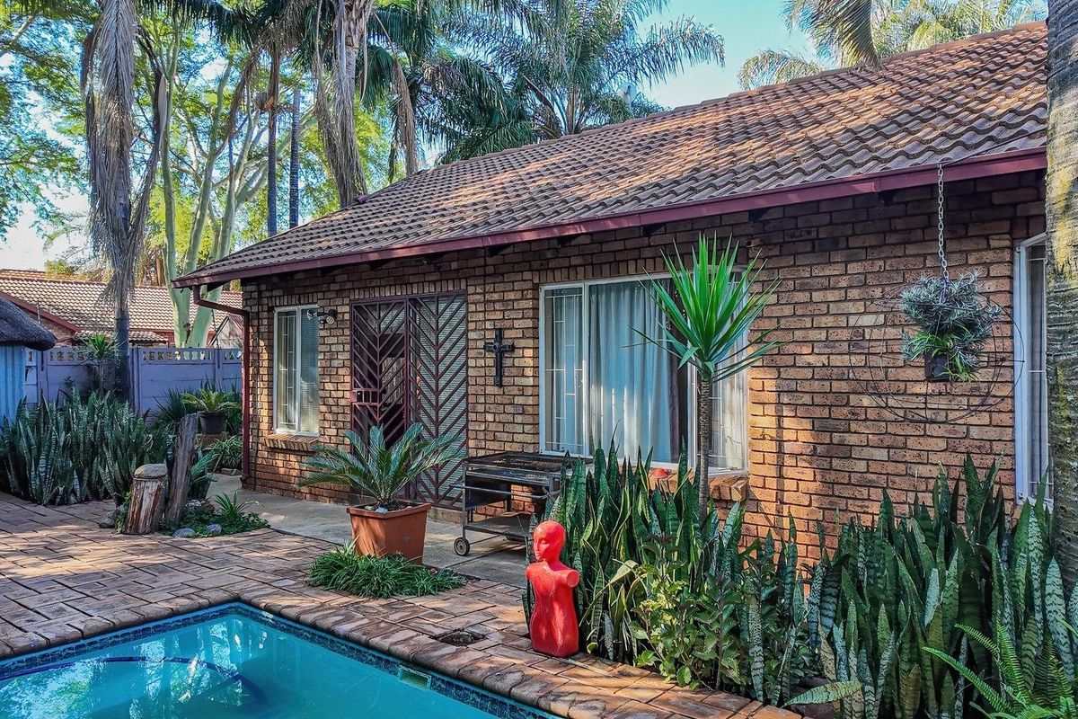 House For Sale in Doornpoort, Pretoria - Photo 3