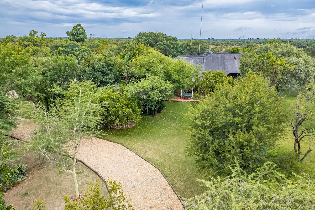 Farm For Sale in Dinokeng Game Reserve, Wonderboom - Photo 4