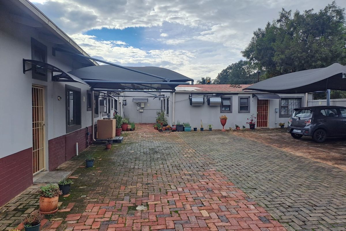 Commercial Property for sale near Steve Biko Hospital - Photo 2